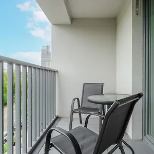 Premium In The Center Of With Free Parking & Balcony Warszawa